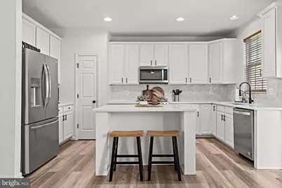 404 Rusert Drive SE, Leesburg, VA 20175 - Photo 11