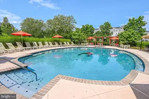 24701 Byrne Meadow Square, Aldie, VA 20105 - Photo 5