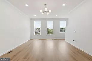 42886 Pamplin Terrace, Chantilly, VA 20152 - Photo 11