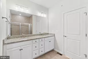45137 Kincora Dr, Sterling, VA 20166 - Photo 29