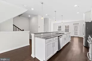 45137 Kincora Dr, Sterling, VA 20166 - Photo 13