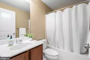 22792 Sagamore Square, Brambleton, VA 20148 - Photo 31