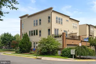 22792 Sagamore Square, Brambleton, VA 20148 - Photo 35