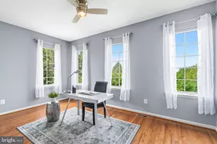 22792 Sagamore Square, Brambleton, VA 20148 - Photo 25