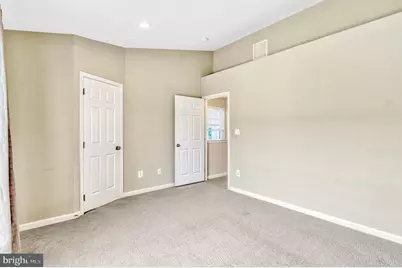 25368 Shipley Terrace, Chantilly, VA 20152 - Photo 17