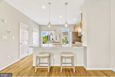 25368 Shipley Terrace, Chantilly, VA 20152 - Photo 5