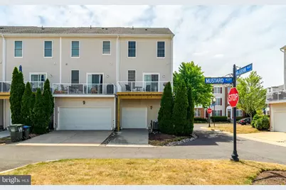 25368 Shipley Terrace, Chantilly, VA 20152 - Photo 3