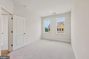42198 Shining Star Sq, Ashburn, VA 20148 - Photo 21