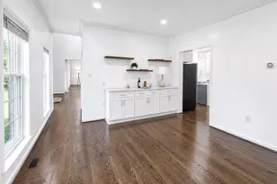 42827 Spinks Ferry Rd, Leesburg, VA 20176 - Photo 7