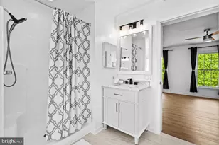 42827 Spinks Ferry Rd, Leesburg, VA 20176 - Photo 23
