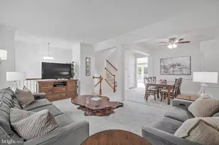 21002 Courtland Village Dr, Leesburg, VA 20175 - Photo 11