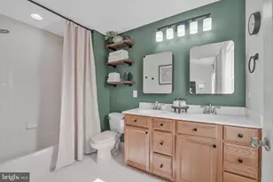 21002 Courtland Village Dr, Leesburg, VA 20175 - Photo 29