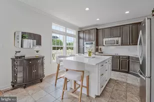 21002 Courtland Village Dr, Leesburg, VA 20175 - Photo 17