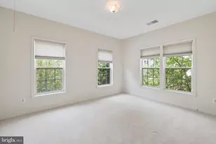 21565 Center Point Cir, Ashburn, VA 20147 - Photo 39