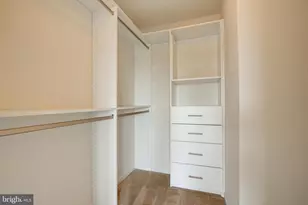 42262 Knotty Oak Terrace, Brambleton, VA 20148 - Photo 5