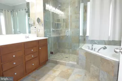 1604 Kinnaird Terrace NE, Leesburg, VA 20176 - Photo 23