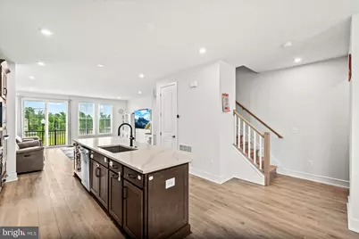 42086 Picasso Square, Brambleton, VA 20148 - Photo 11