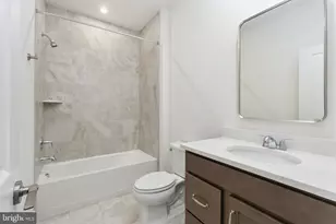 42086 Picasso Sq, Brambleton, VA 20148 - Photo 29