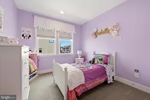 23063 Cottonwillow Sq, Brambleton, VA 20148 - Photo 23