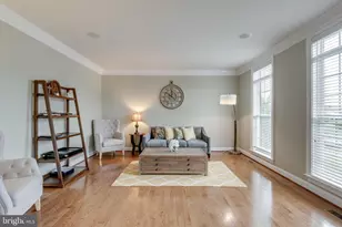 41398 Hagley Pl, Leesburg, VA 20175 - Photo 7