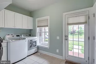 41398 Hagley Pl, Leesburg, VA 20175 - Photo 19