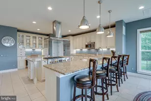 41398 Hagley Pl, Leesburg, VA 20175 - Photo 15