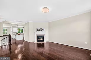 24821 Mason Dale Terrace, Chantilly, VA 20152 - Photo 3