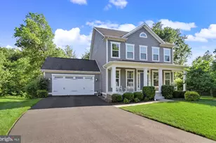 40977 Nut Hatch Ct, Aldie, VA 20105 - Photo 1