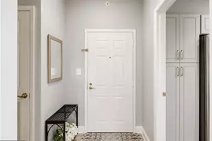 19375 Cypress Ridge Terrace, Leesburg, VA 20176 - Photo 3