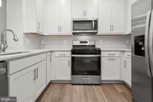 20847 Owenmore Ter, Sterling, VA 20166 - Photo 7