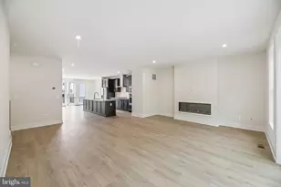 42223 Picasso Sq, Ashburn, VA 20148 - Photo 17