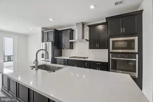 42223 Picasso Sq, Ashburn, VA 20148 - Photo 7