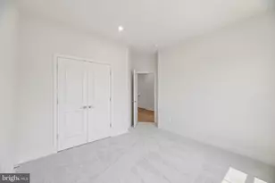42223 Picasso Sq, Ashburn, VA 20148 - Photo 25