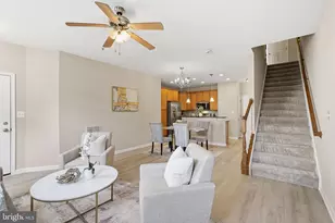 43851 Kingston Station Terrace, Ashburn, VA 20148 - Photo 5