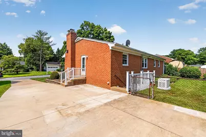 19 Hamilton Terrace Drive, Hamilton, VA 20158 - Photo 5