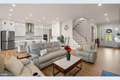 641 Lipizzan Drive SW, Leesburg, VA 20175 - Photo 17