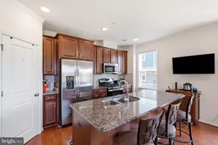 41983 White Mills Terrace, Aldie, VA 20105 - Photo 9