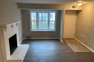 34 Hancock Pl NE, Leesburg, VA 20176 - Photo 5