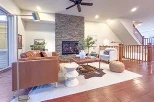 23448 Epperson Square, Brambleton, VA 20148 - Photo 3
