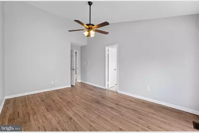46676 Paragon Terrace, Sterling, VA 20164 - Photo 17