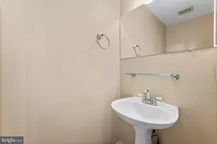 46676 Paragon Terrace, Sterling, VA 20164 - Photo 5