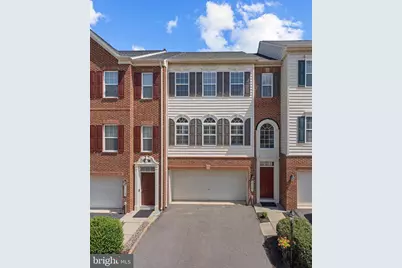 25263 Beach Place, Chantilly, VA 20152 - Photo 1