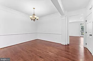25263 Beach Pl, Chantilly, VA 20152 - Photo 7