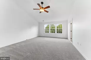 25263 Beach Pl, Chantilly, VA 20152 - Photo 17