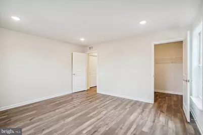 21812 Hawksbill High Circle, Sterling, VA 20164 - Photo 17