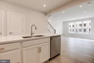 43798 Middleway Ter, Ashburn, VA 20147 - Photo 13
