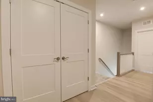 43798 Middleway Ter, Ashburn, VA 20147 - Photo 19