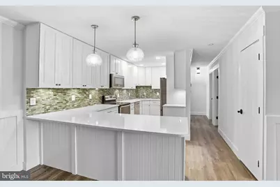141 N Fillmore Avenue N #10, Sterling, VA 20164 - Photo 1