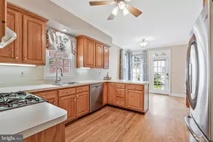 10 Memorial Dr NW, Leesburg, VA 20176 - Photo 11