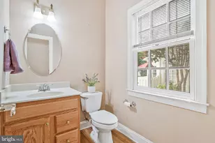 10 Memorial Dr NW, Leesburg, VA 20176 - Photo 9
